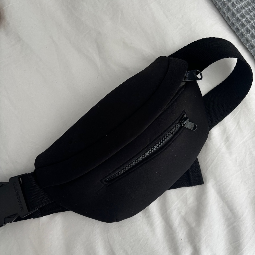 Dagne Dover Neoprene Belt Bag
